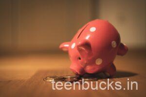 7 Spending Habits That Quietly Drain Your Money Ev